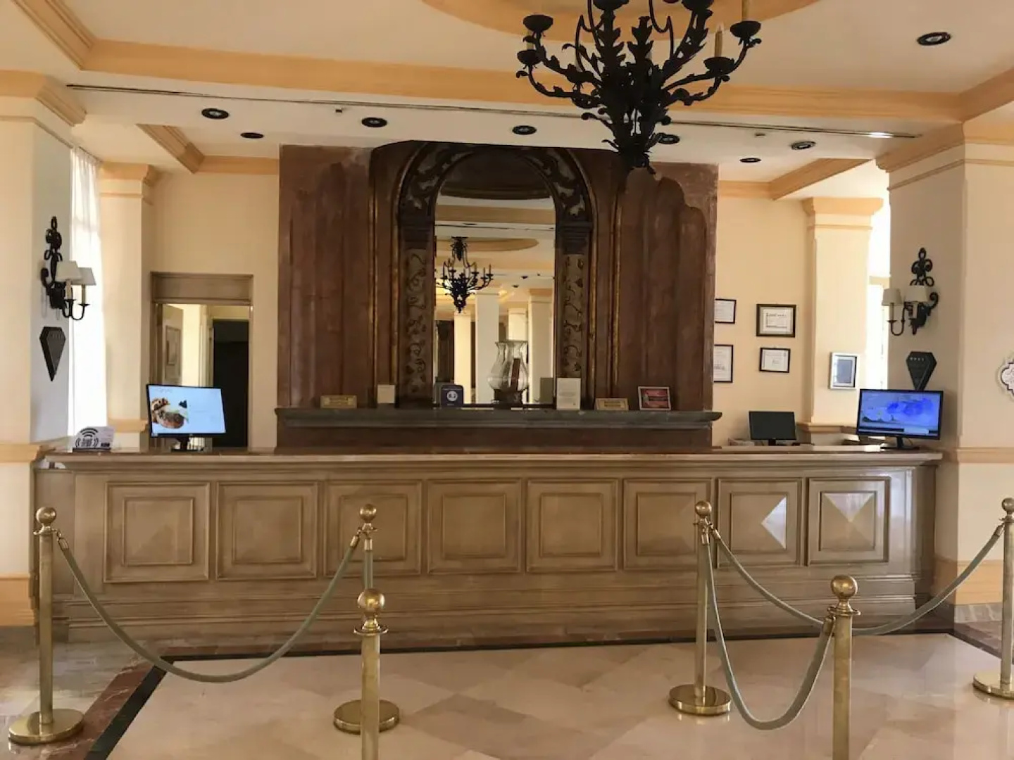 Marina Villas - Grand Isla Navidad