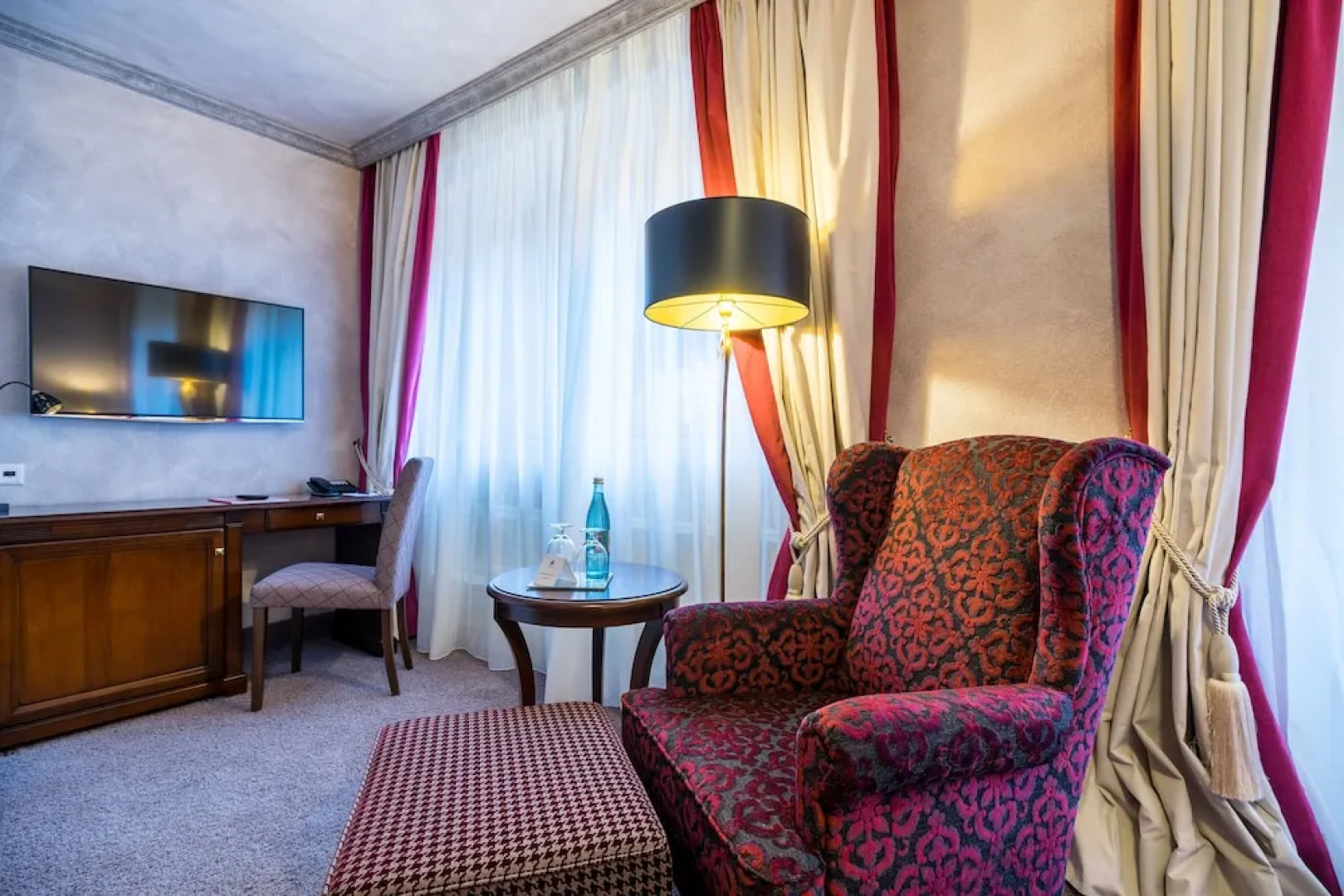Schlosshotel Weyberhöfe