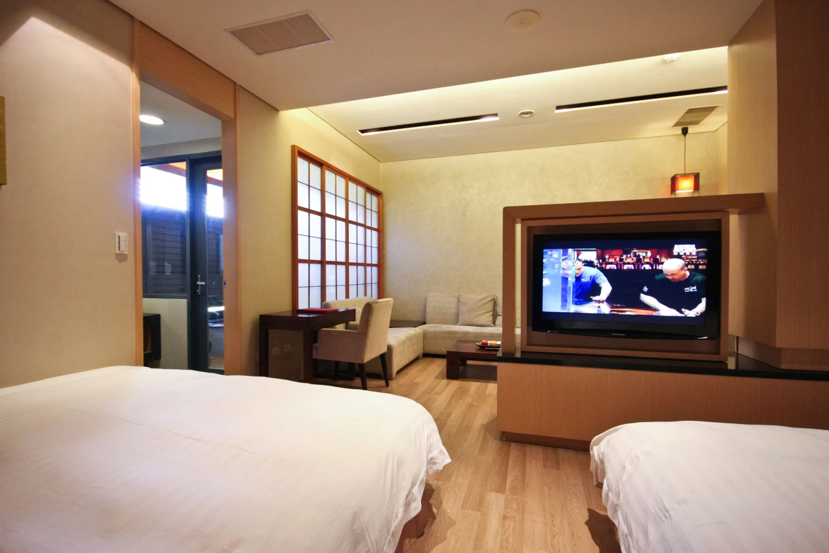 The Sun Hot Spring & Resort