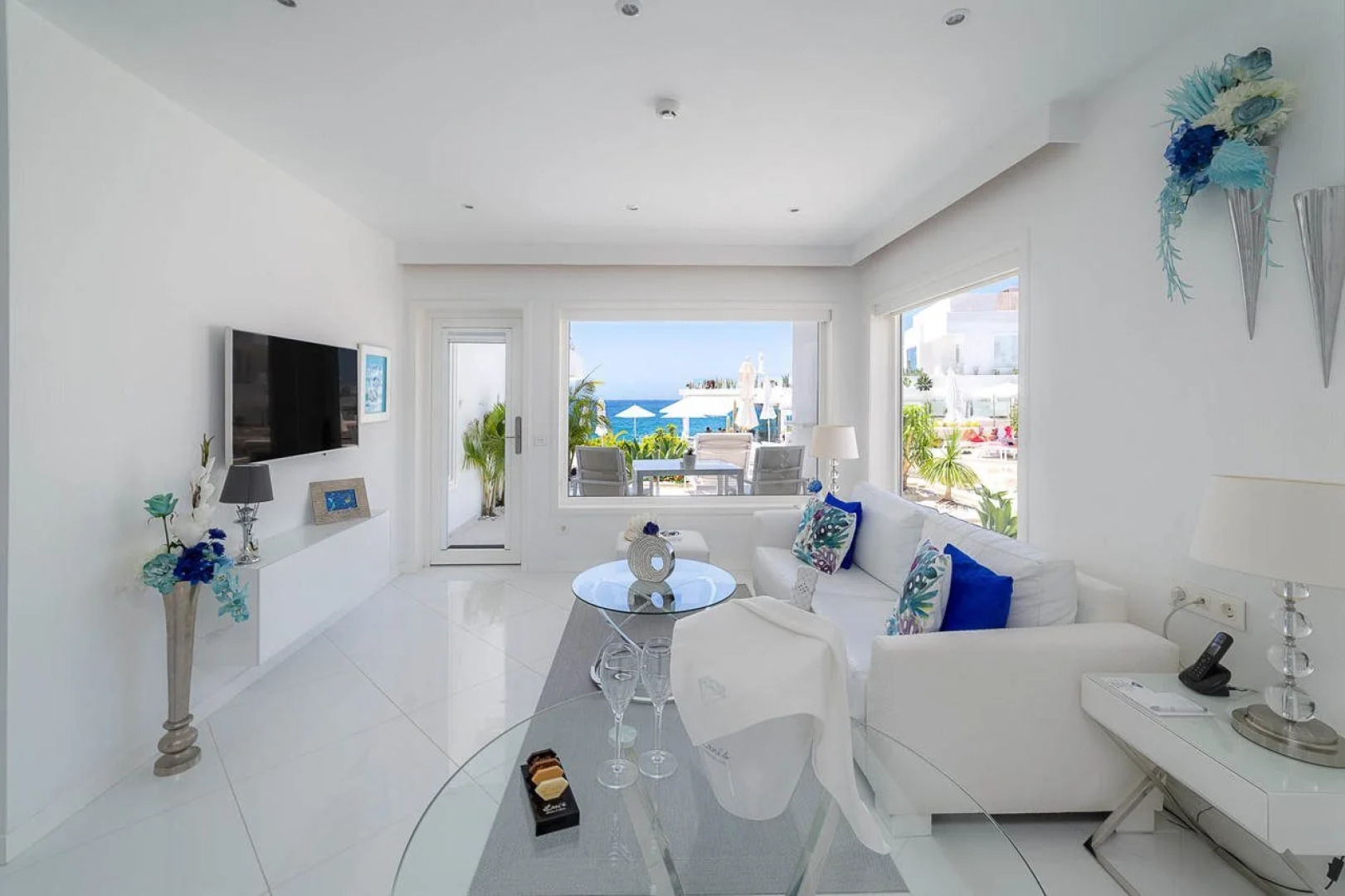 Lani's Suites de Luxe - Adults Only