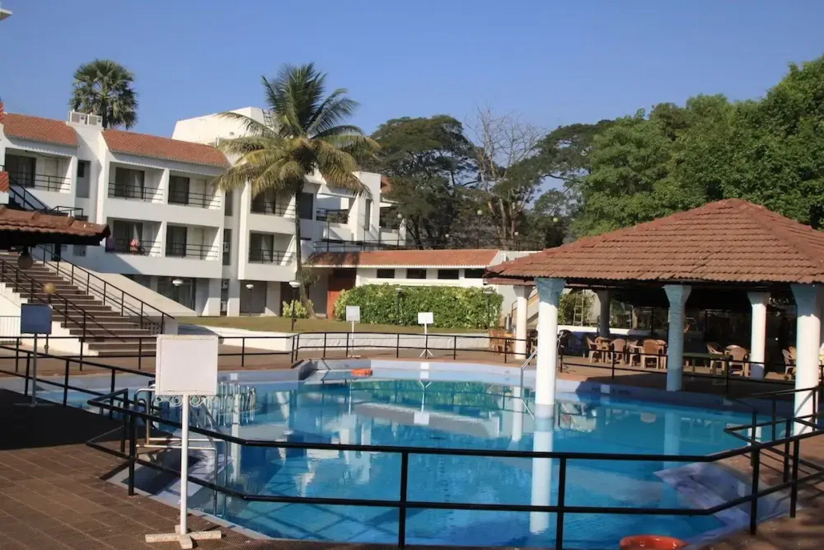 Golden Valley Resort