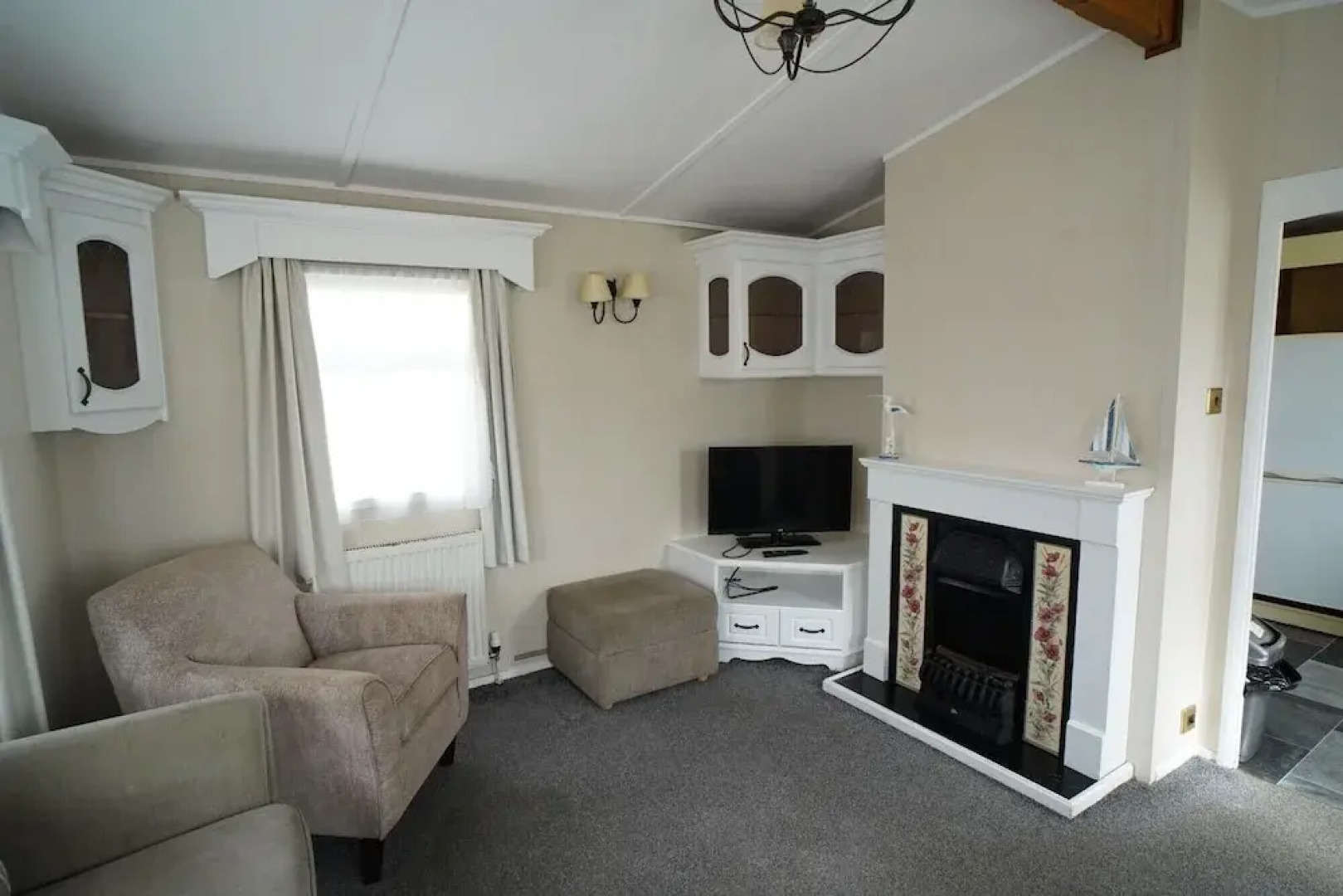 2 Bedroom two Bathroom Sunset Lodge Heachambeach