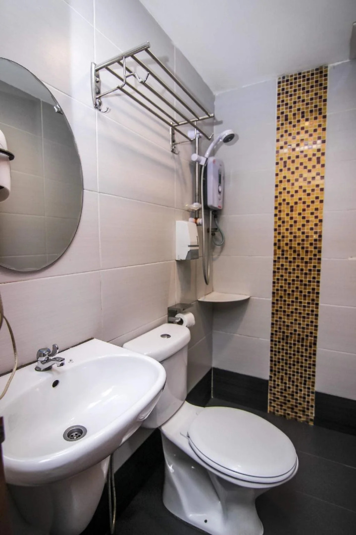 Rose Cottage Hotel Taman Nusa Cemerlang