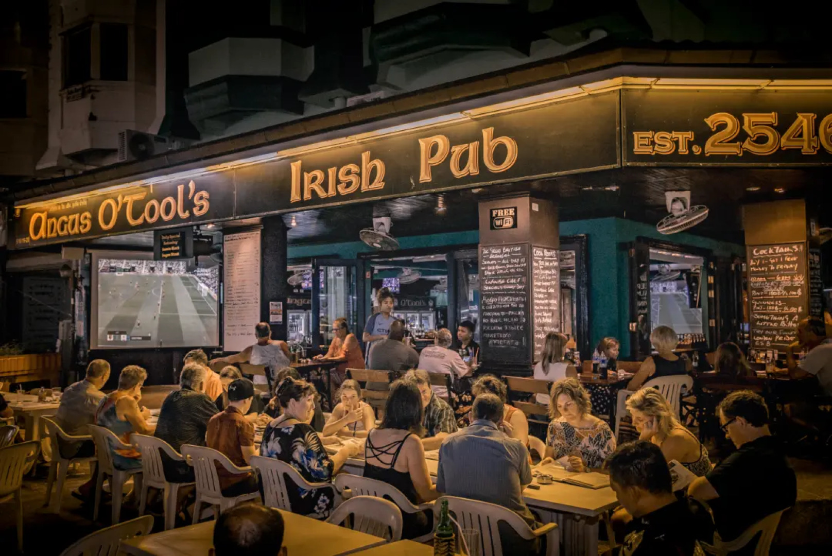 Angus O'Tool's Irish Pub Guesthouse