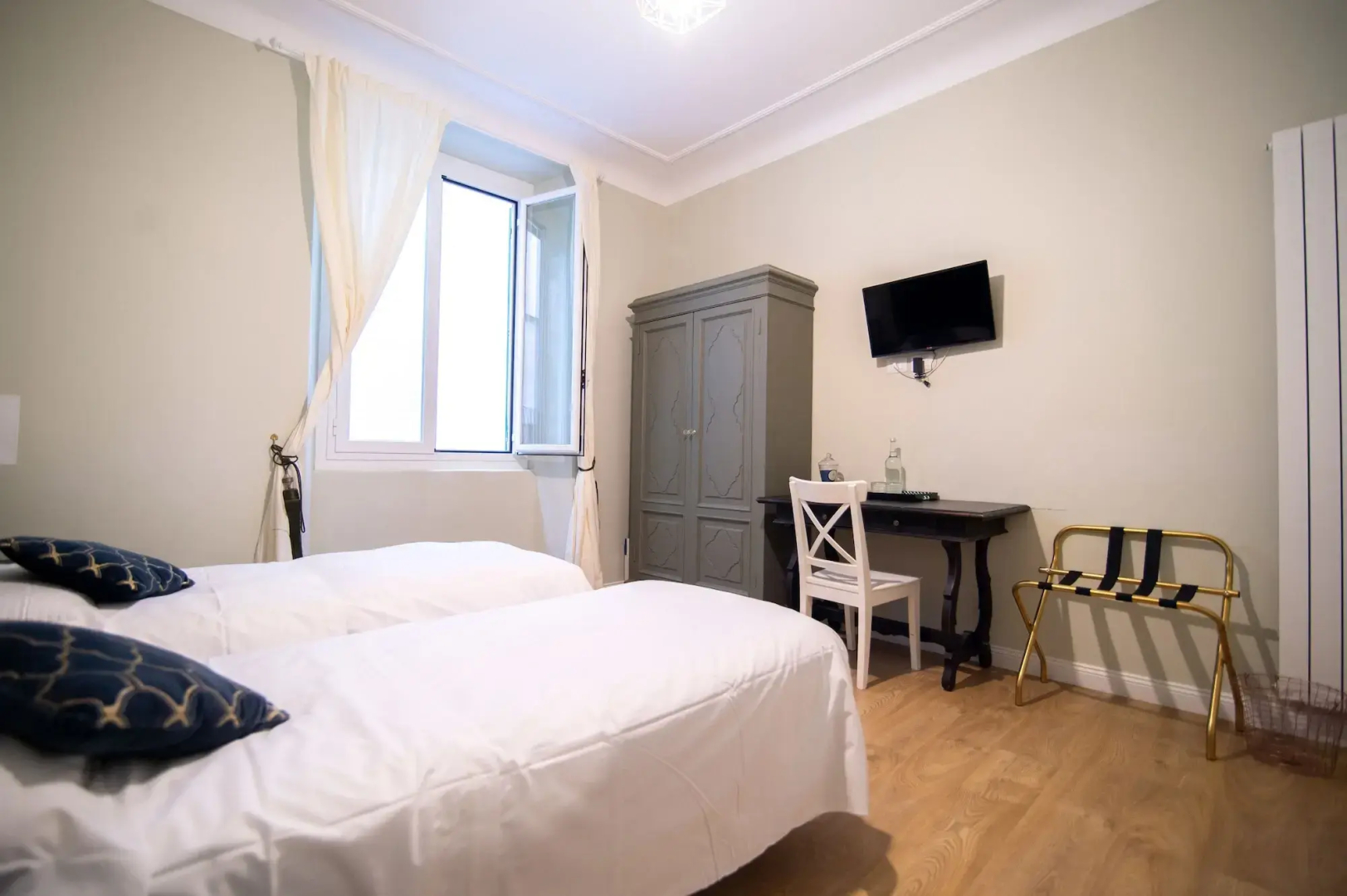 La Piazzetta Rooms