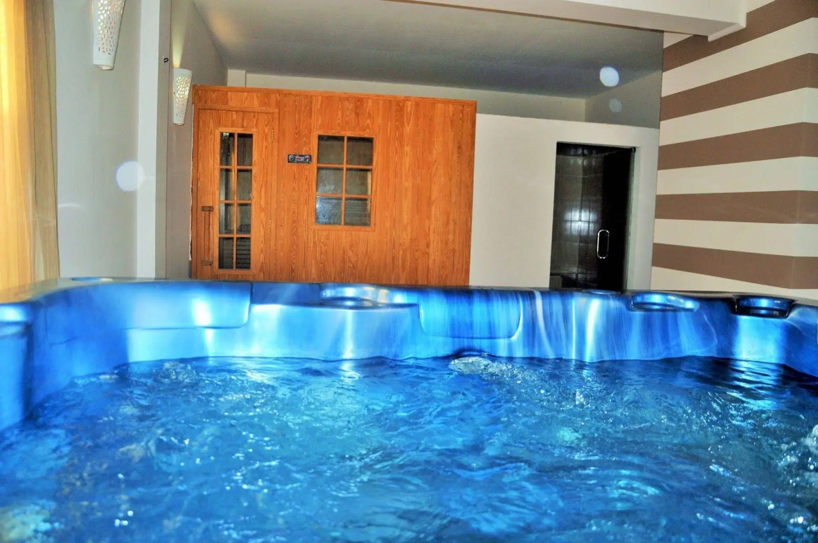 Rohanou Beach Resort