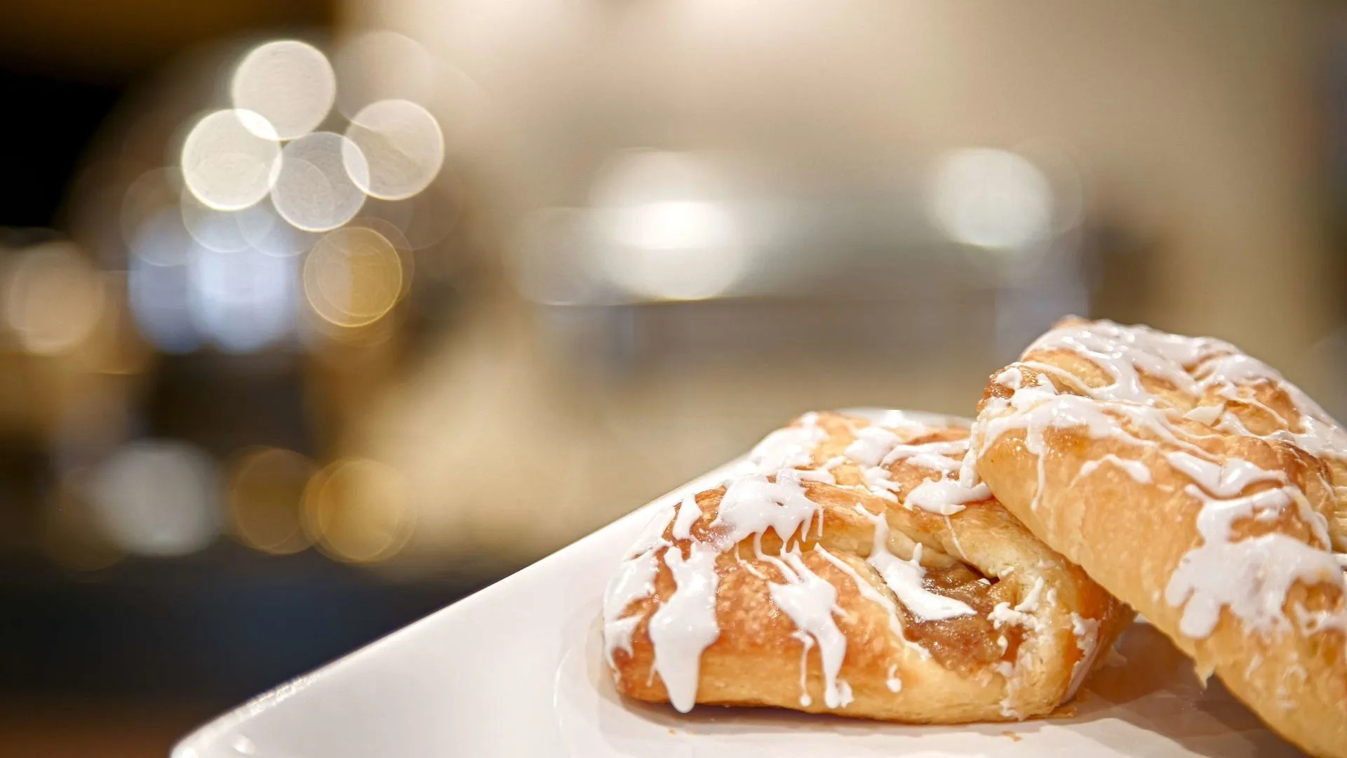 Studio 6 Corona, CA - West