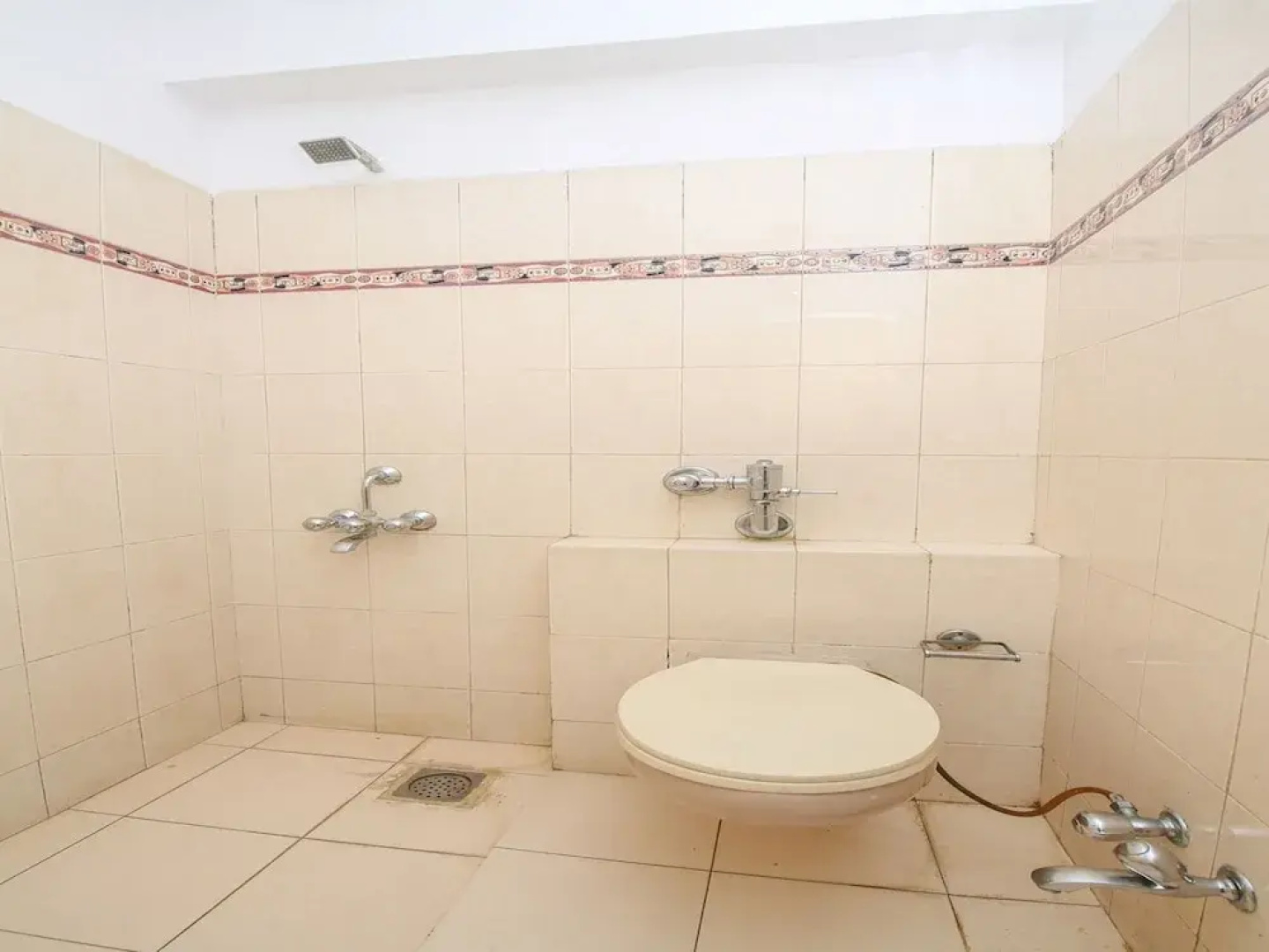 Oyo 10415 Hotel Prestige Princess