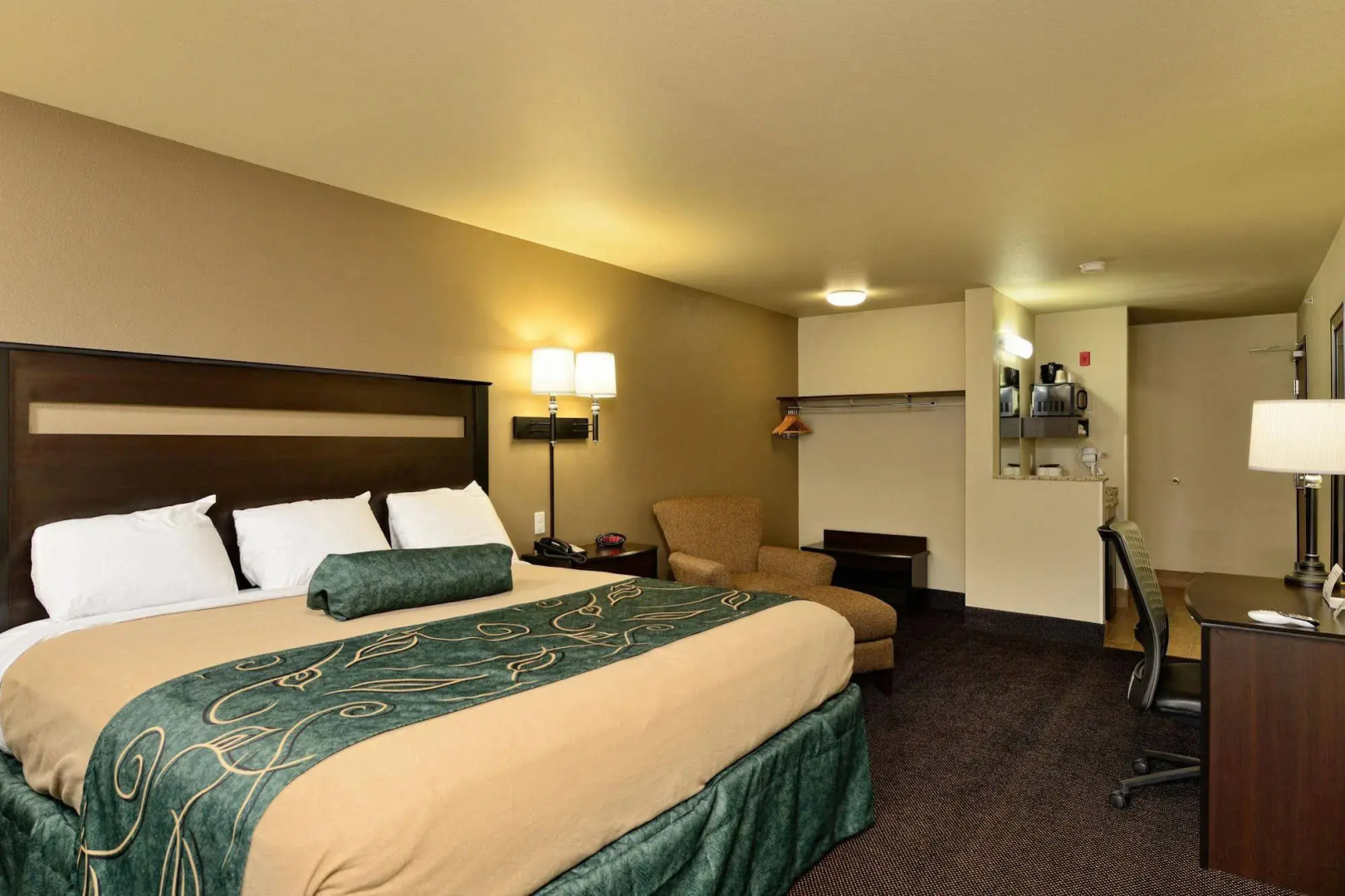 Oak Tree Inn Santa Teresa