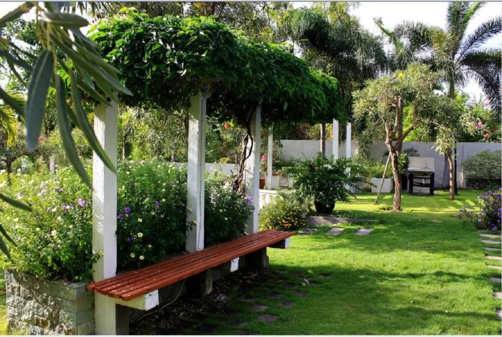 BlueHill Dive Resort Tulamben