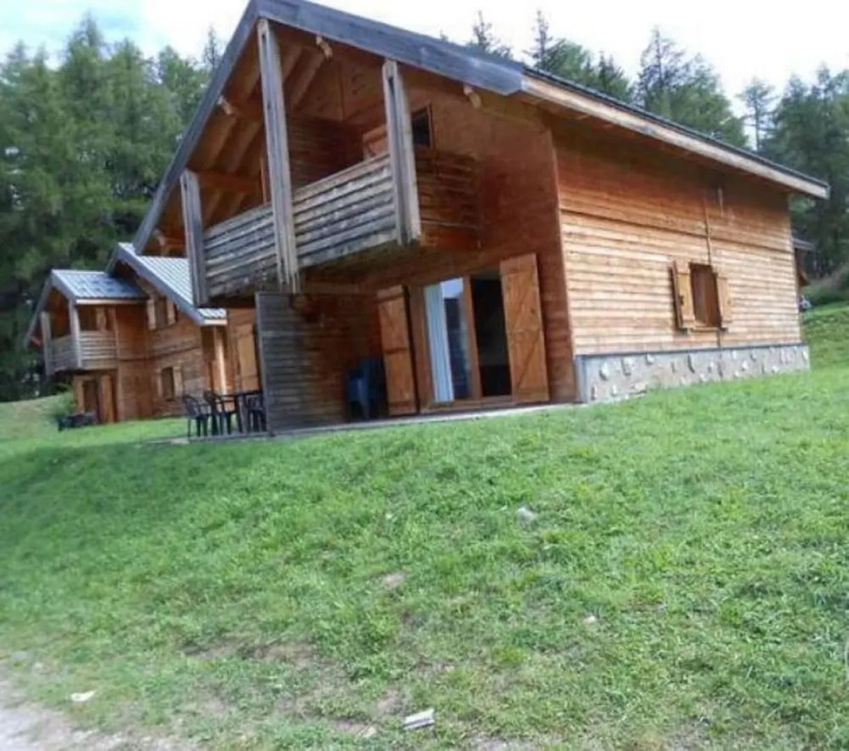 Chalet With 3 Bedrooms in Le Dévoluy, With Wonderful Mountain View, Pool Access, Furnished Garden - 3 km From the Slopes