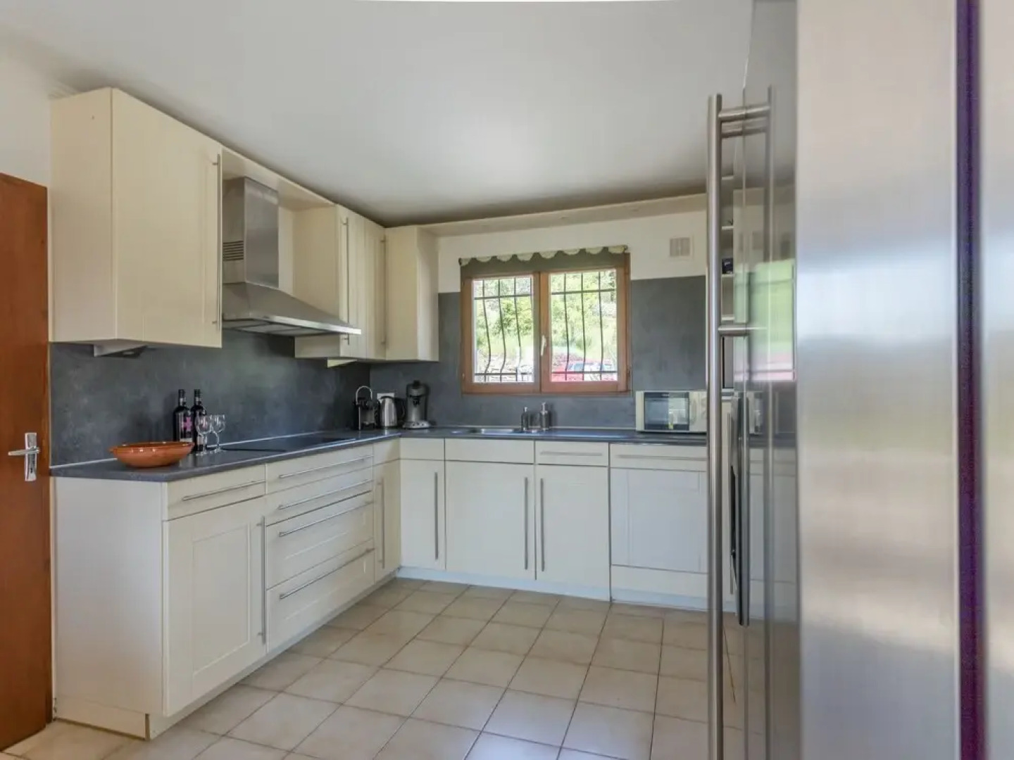 Alluring Villa in Beaufort With Swimming Pool