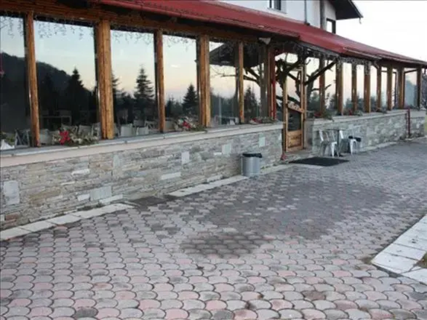 Naousa Natura Mountain Sports Hotel