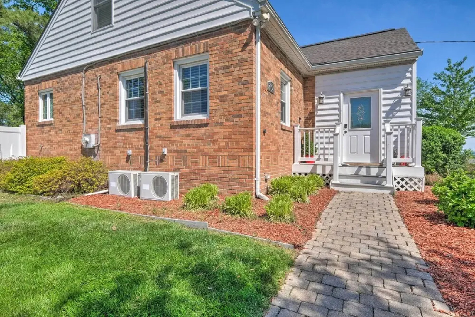 Waterfront North Beach Home ~ 2 Mi to Beach!