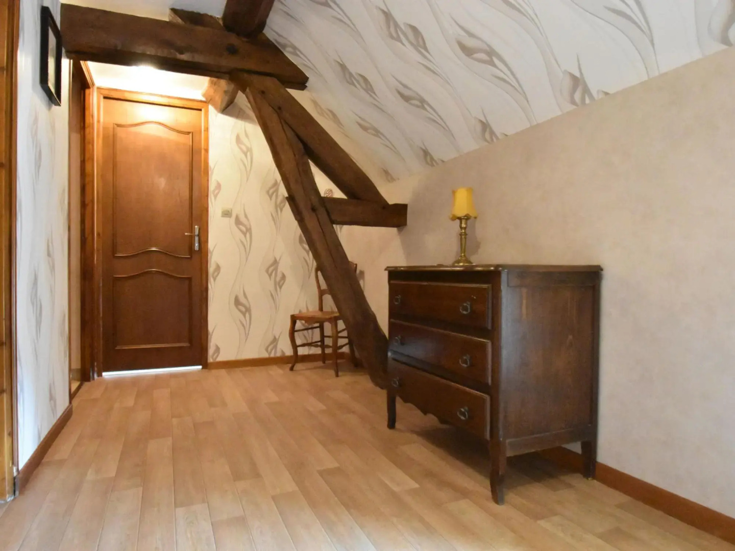 Romantic Gîte in Quiet Village for Champagne Lovers