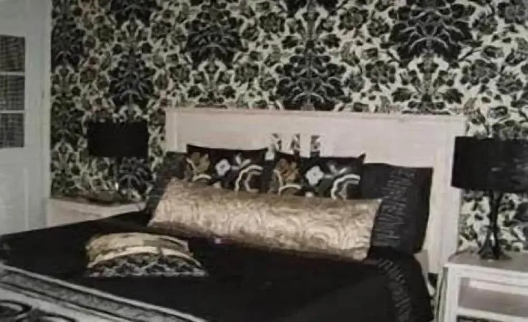 At Eezzze Riversway Self Catering