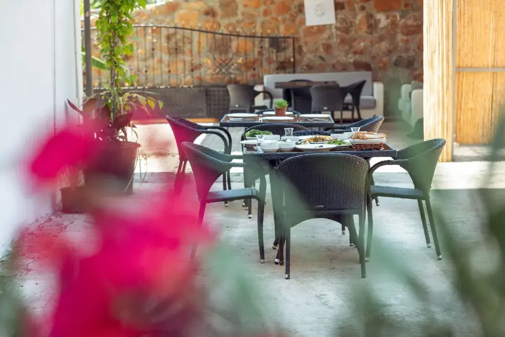 Onoda Hotel & Suites