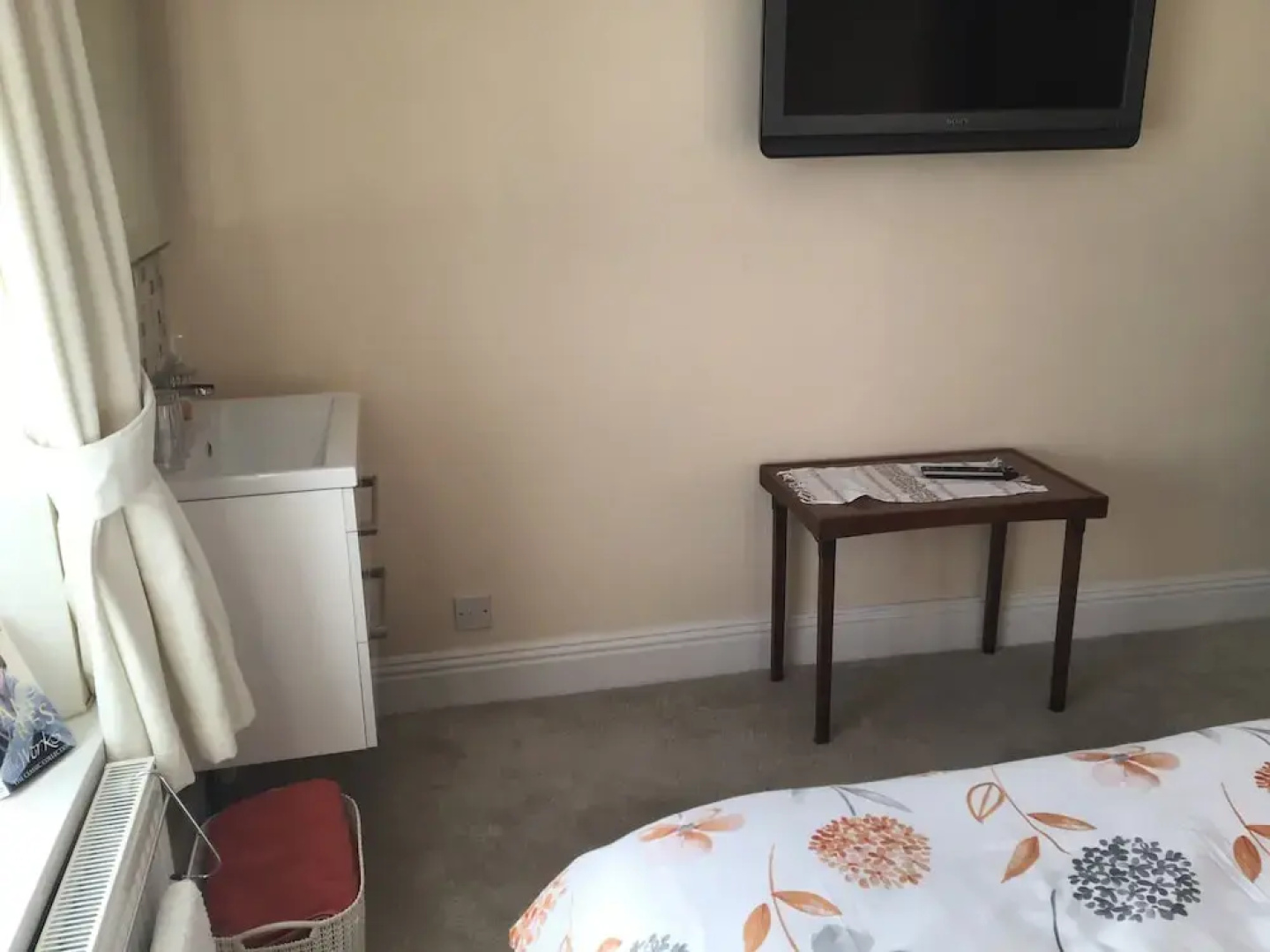 Drakewalls Bed & Breakfast