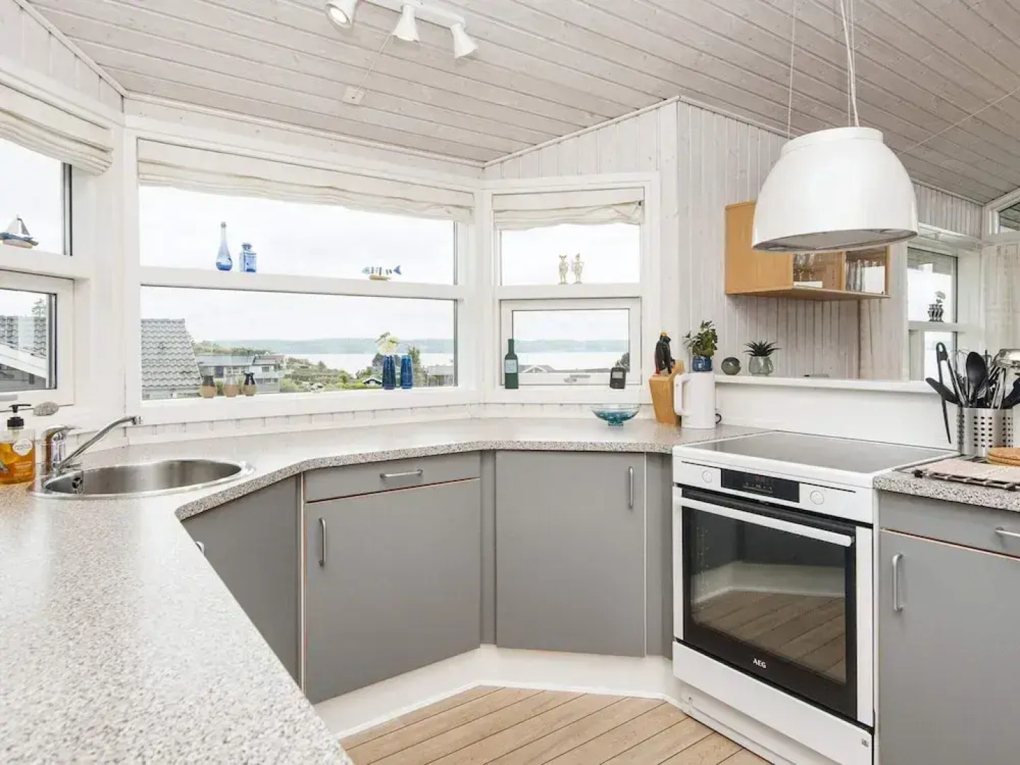 6 Person Holiday Home in Borkop