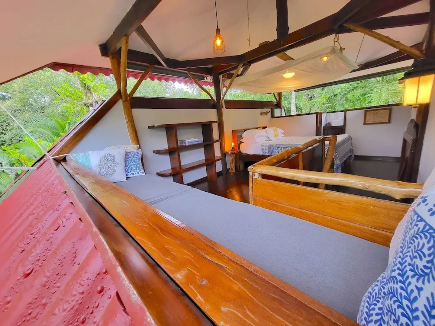 Casa Cayuco Eco-Adventure Lodge