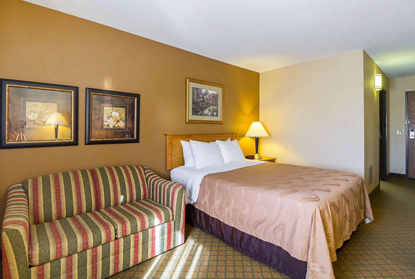 Quality Inn St. Cloud West