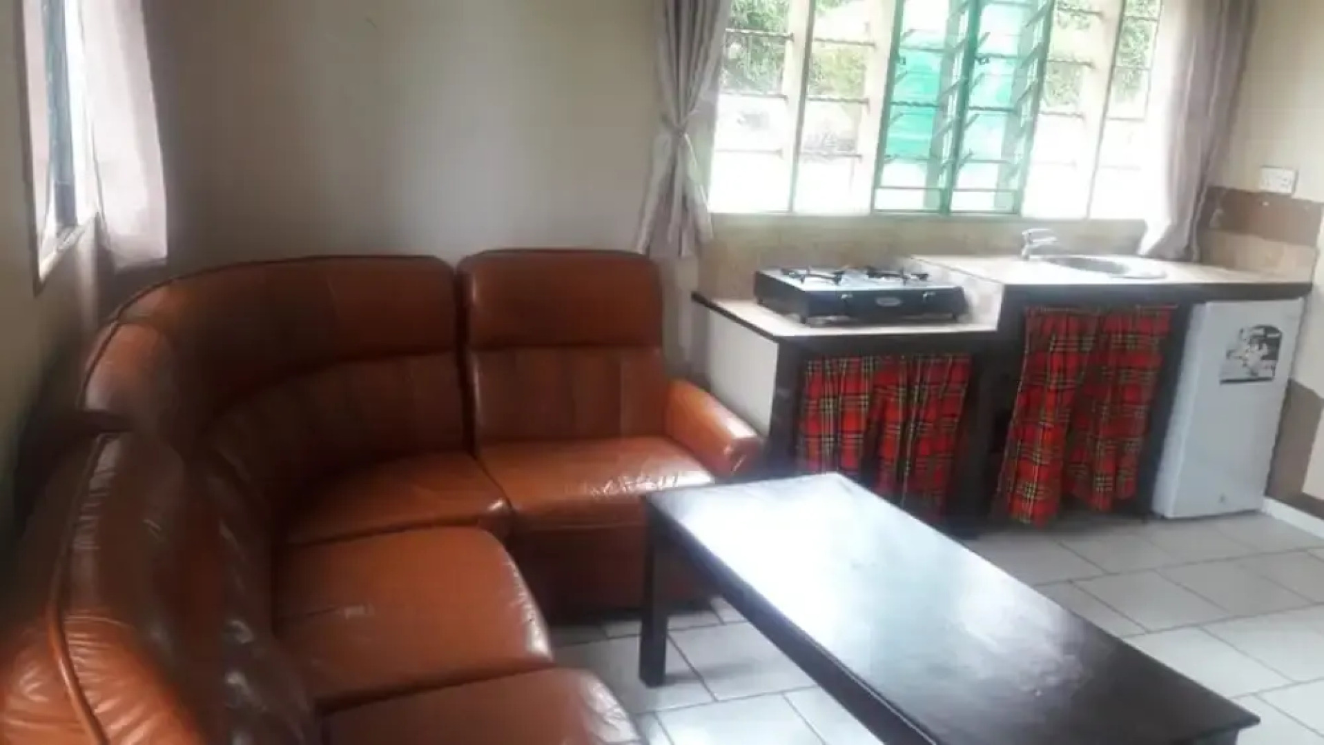 Guest House Jane Naivasha