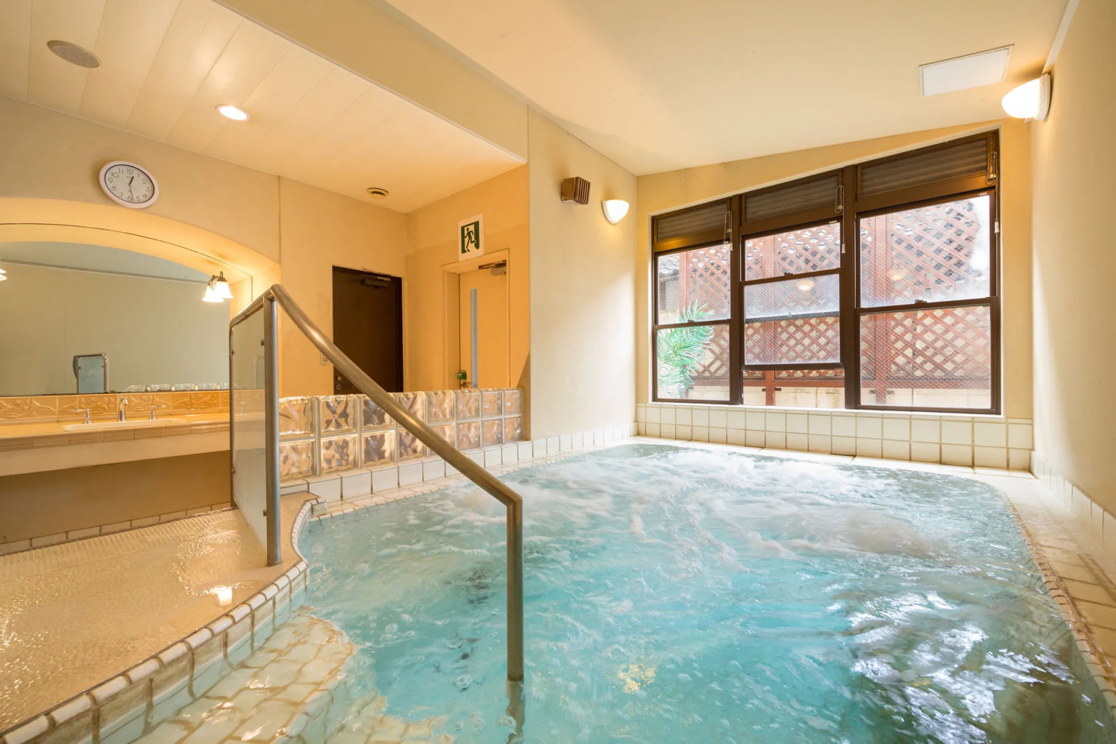 Poppy Springs Resort & Spa