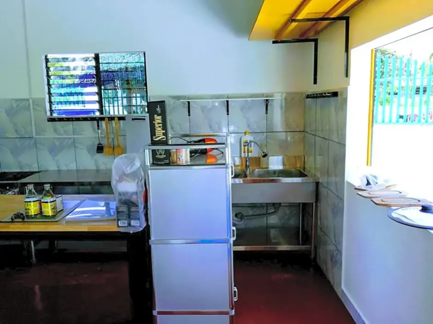 Moalboal Bamboo House / Rooms