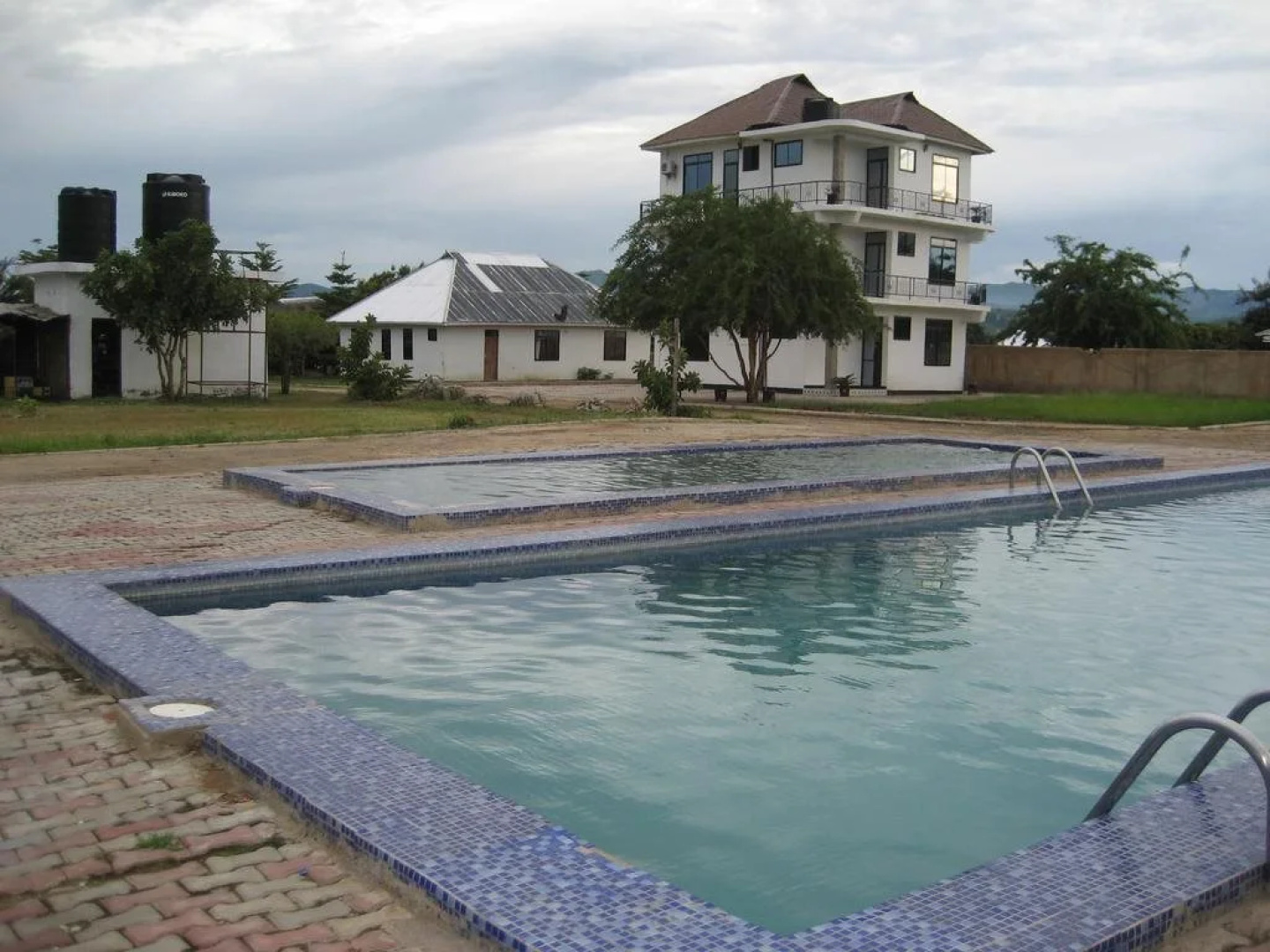Morio Motel and Campsite