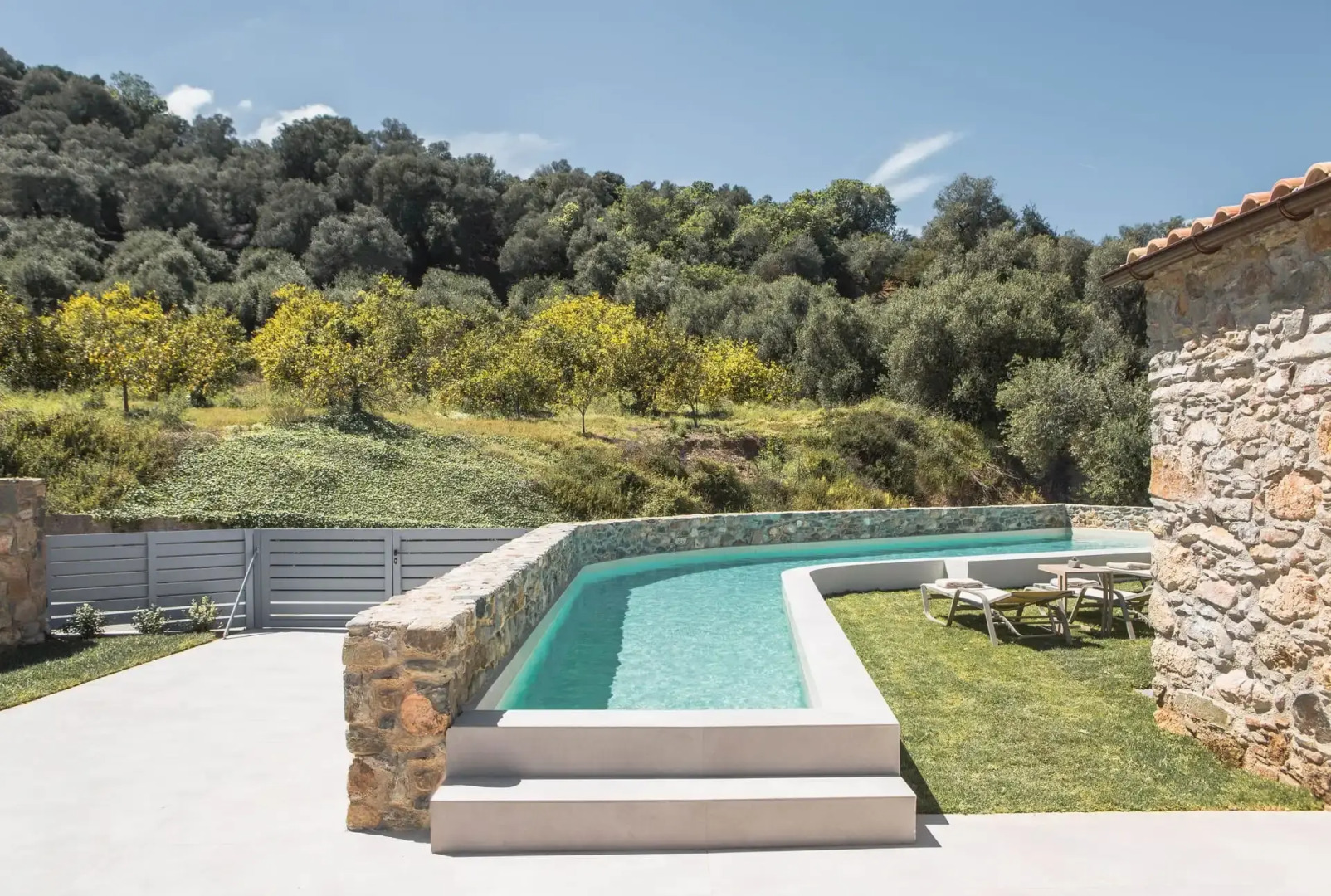 Evge Experience Boutique Hotel