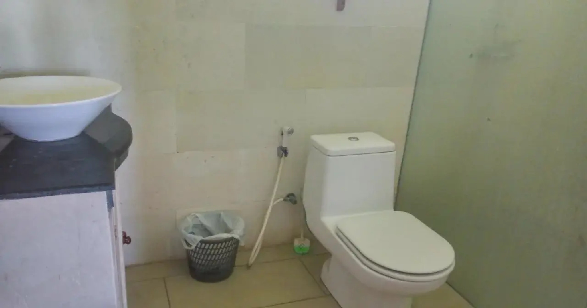 Berawa Beach Garden Hostel