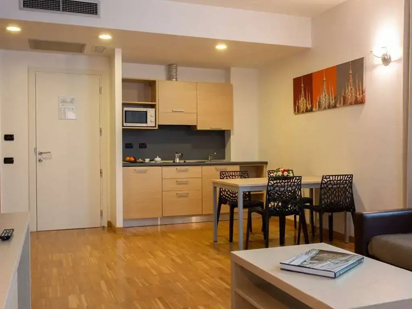 Euro Hotel Residence