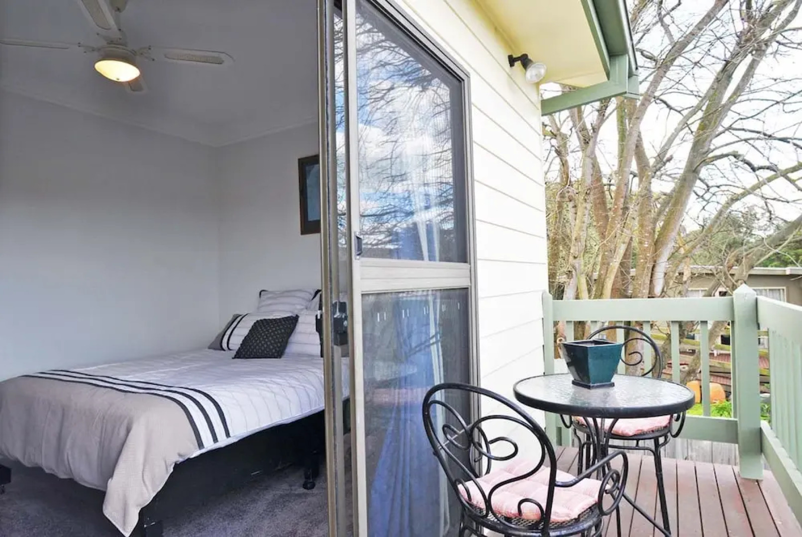 Aqua Escape On Anderson - Free Wifi - Pet Friendly (Outside Only)