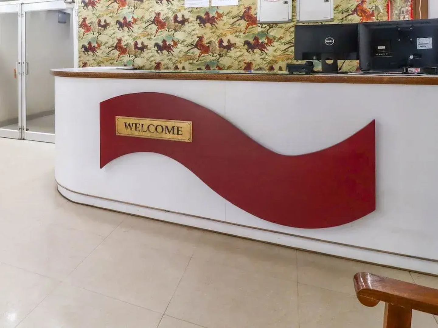 OYO 35441 Hotel Ravi Vinay