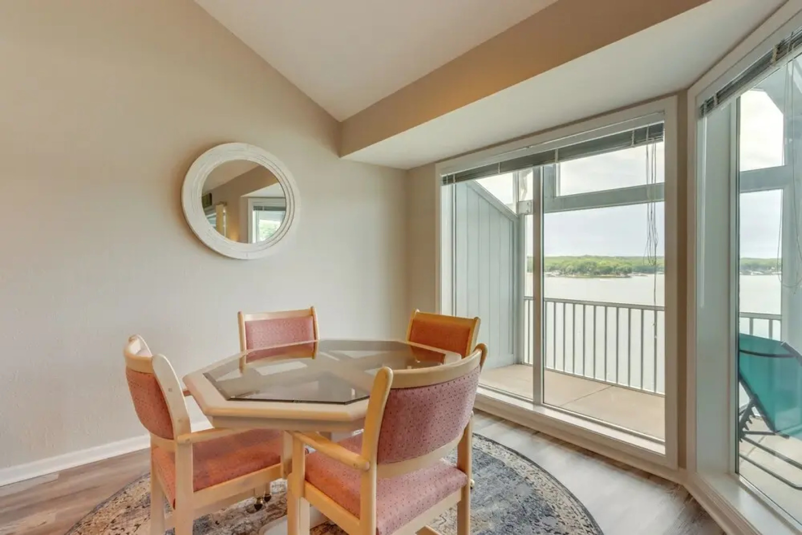 Lakefront Ozark Getaway w/ Views + Community Perks