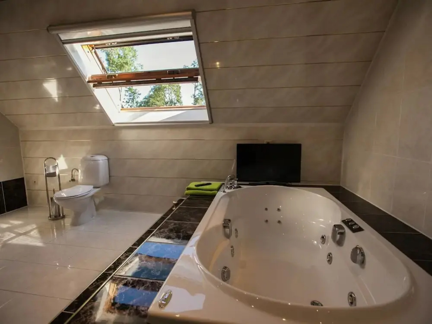 Classy Holiday Home in Aartrijke With Private Swimming Pool