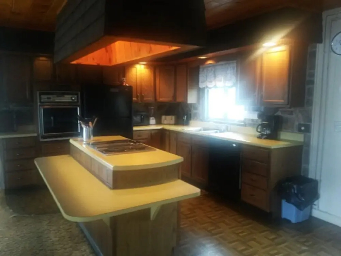 Celtic Cove Main Cabin