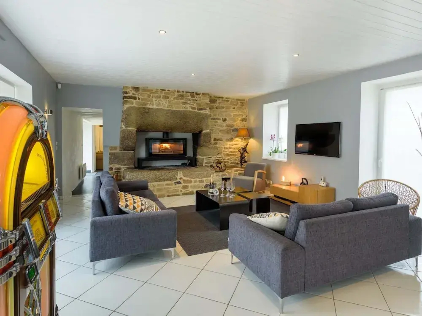 Peaceful Holiday Home in Plouguin With Indoor Pool