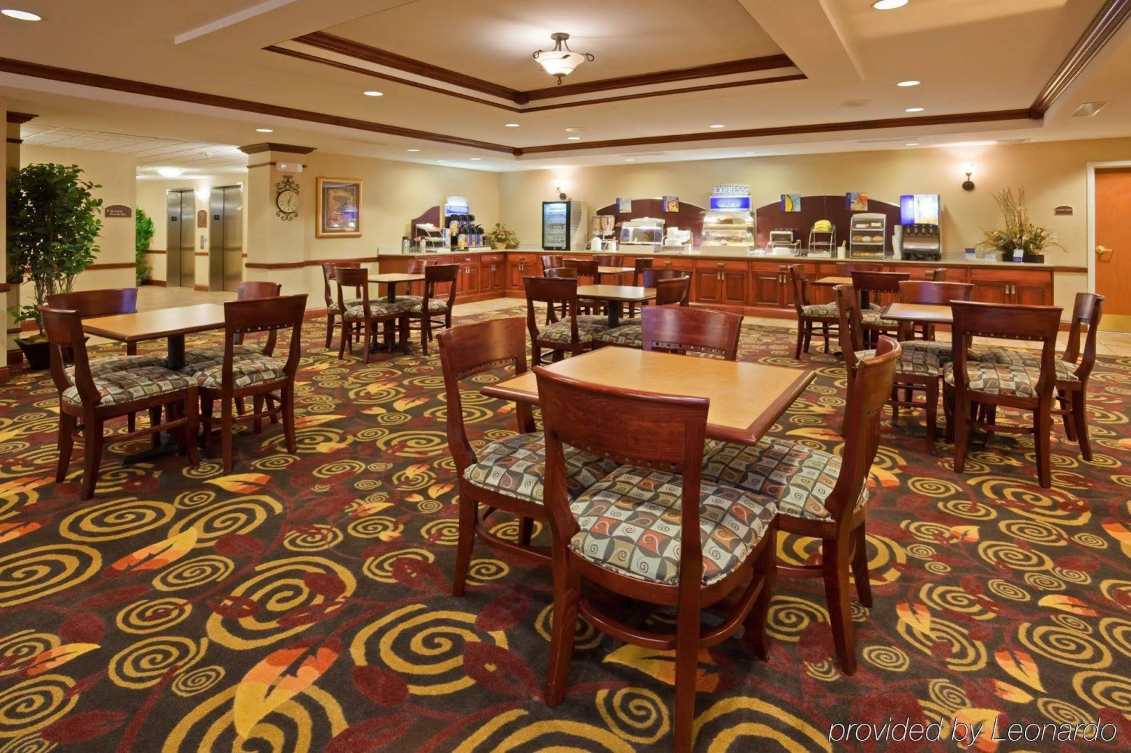 Holiday Inn Express Mitchell by IHG