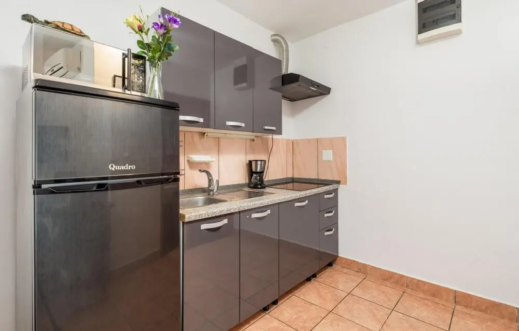 Beautiful Home in Vrh With Wifi and 1 Bedrooms