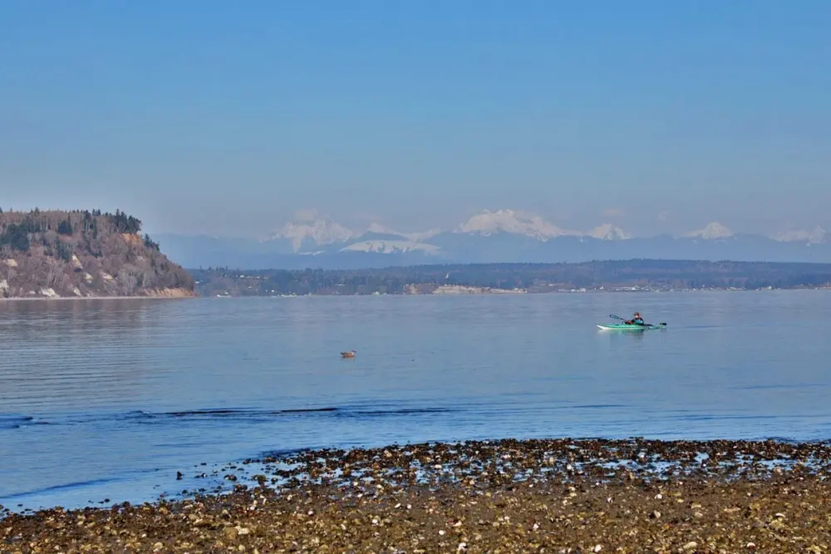 Langley Waterfront Condo by Avantstay A+ Views