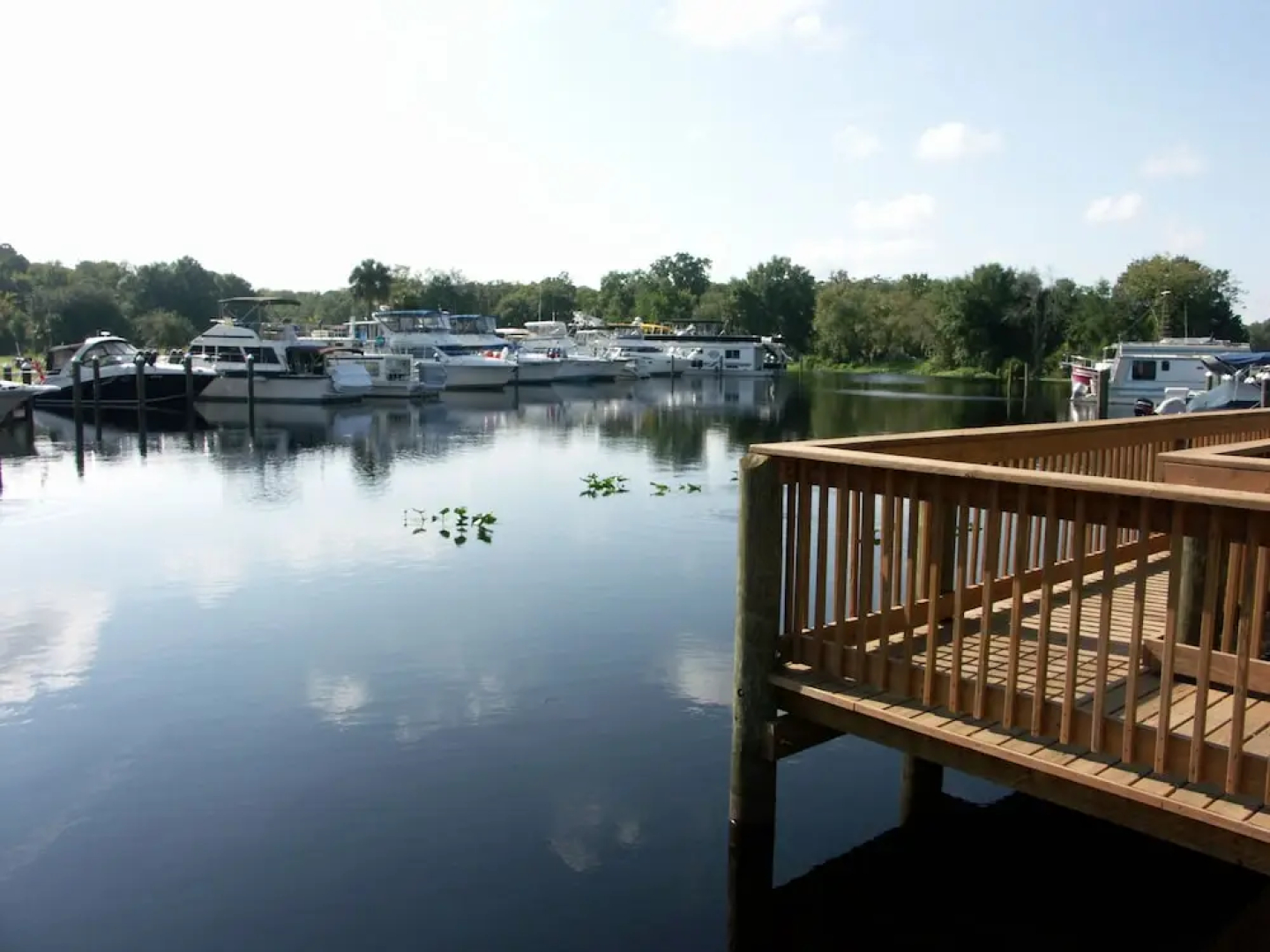 Port of Call Yacht Club at Astor Bridge Marina & Hotel