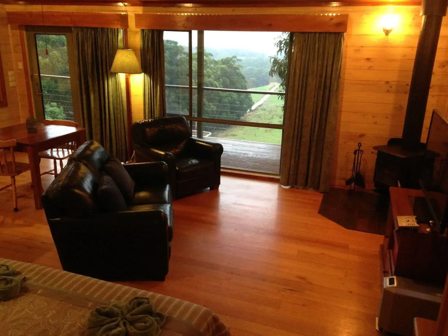 Southern Anchorage Retreat