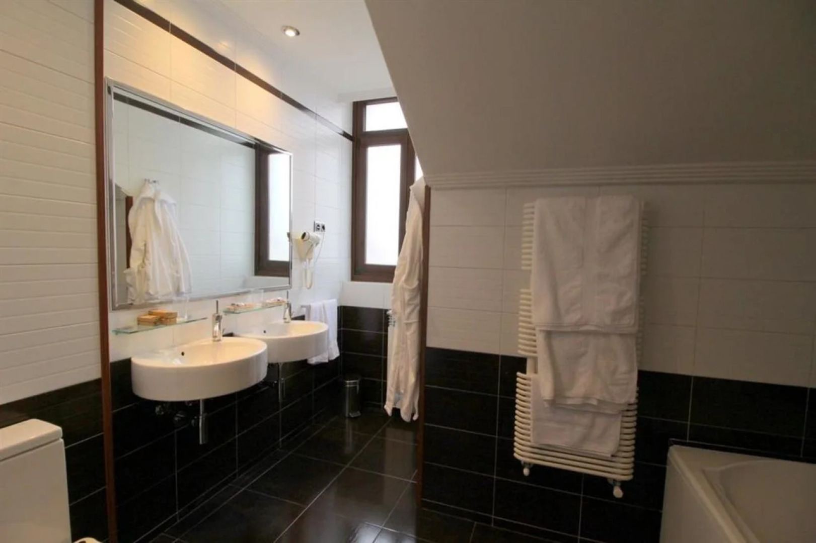 Hospedium Hotel La Casona del Conde