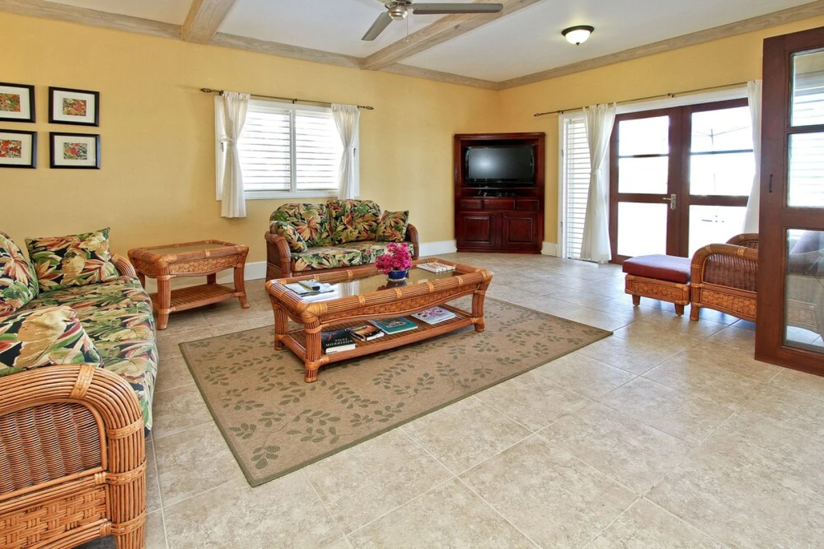 Azure Cove, Silver Sands. Jamaica Villas 5BR