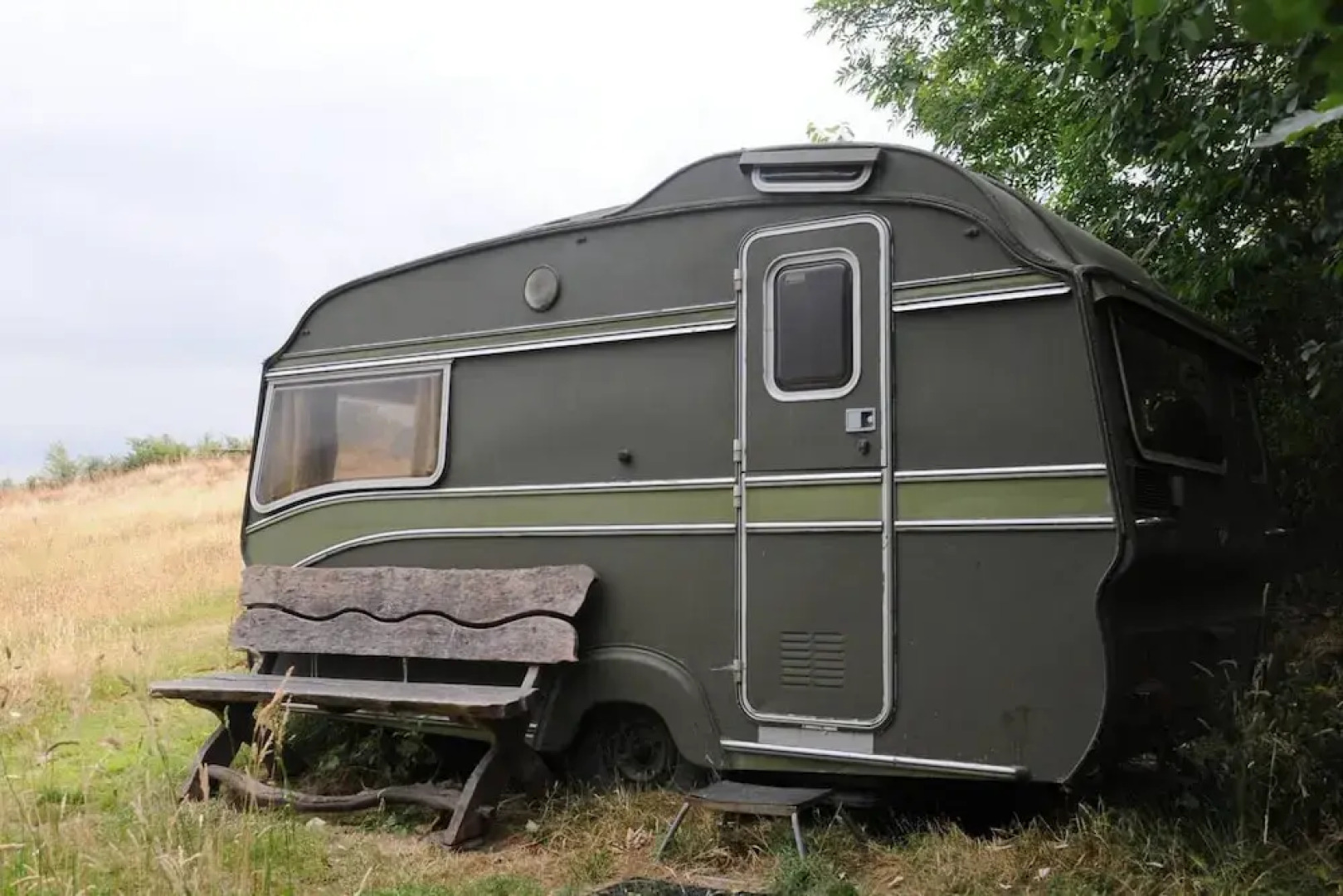 Vintage Safari Caravan