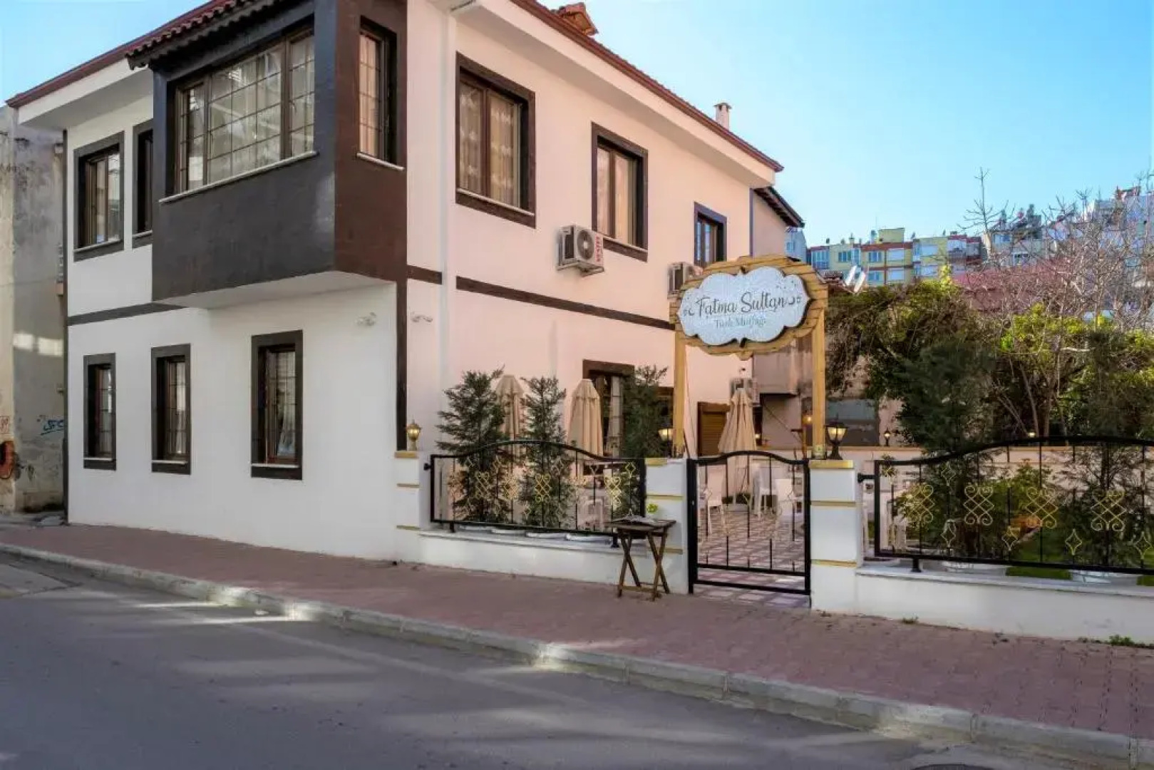 Fatma Sultan Oldtown Konak & Restaurant - 100Mb Fast Internet
