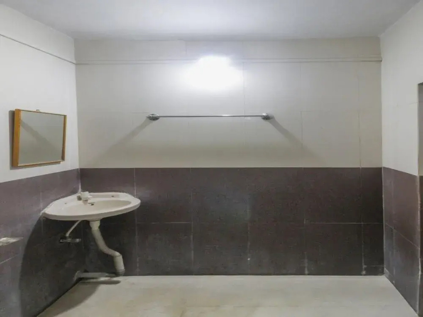 Hotel Welcome by OYO Rooms