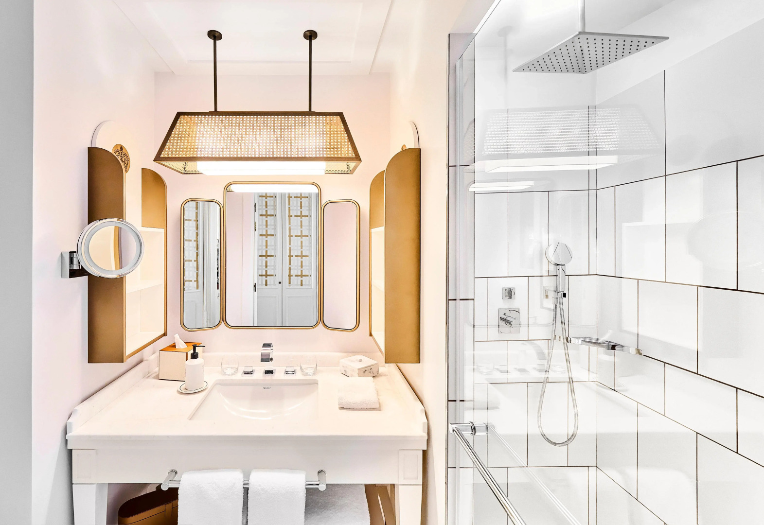 Carlton Cannes, a Regent Hotel