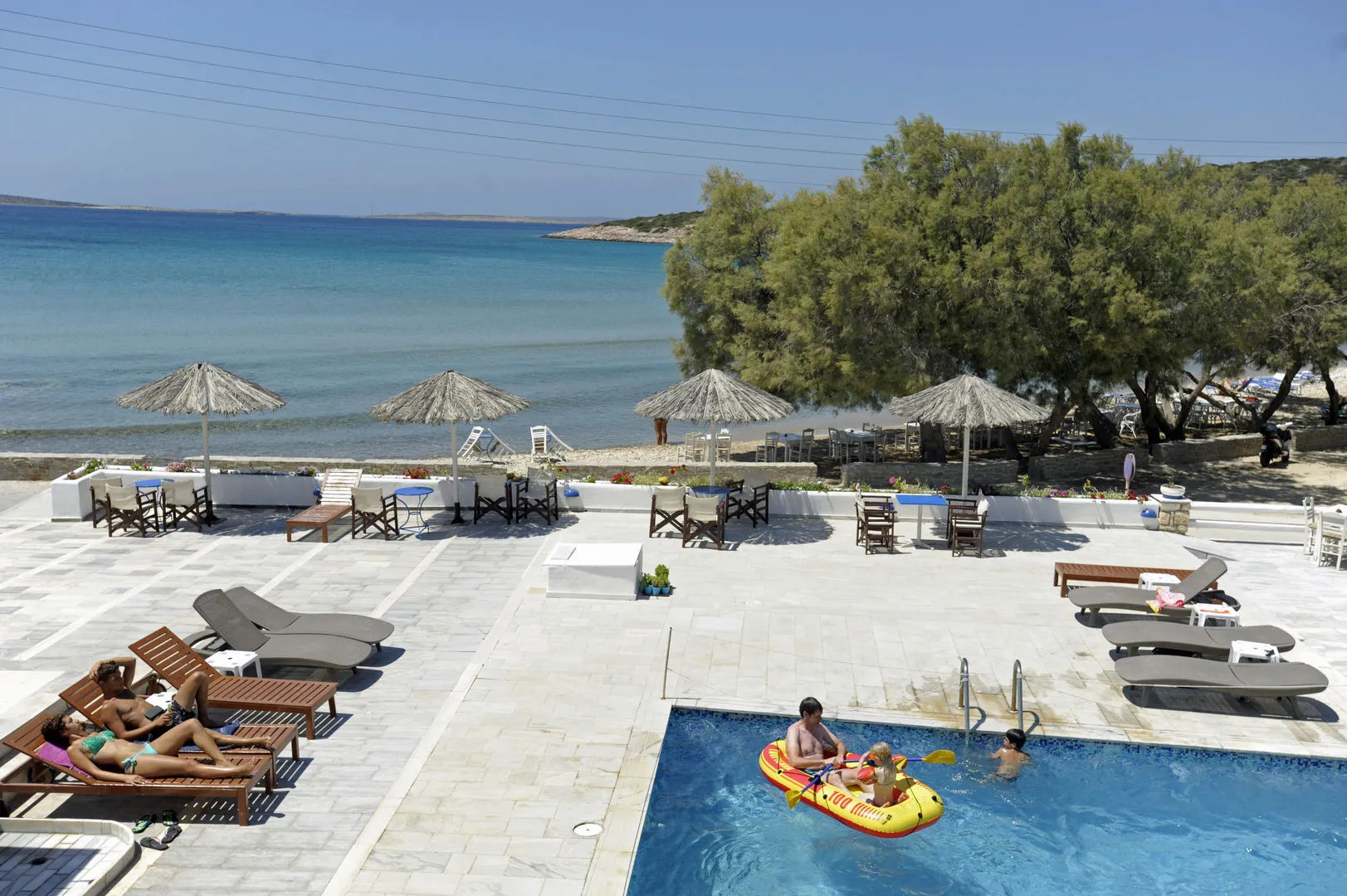 Galatis Hotel